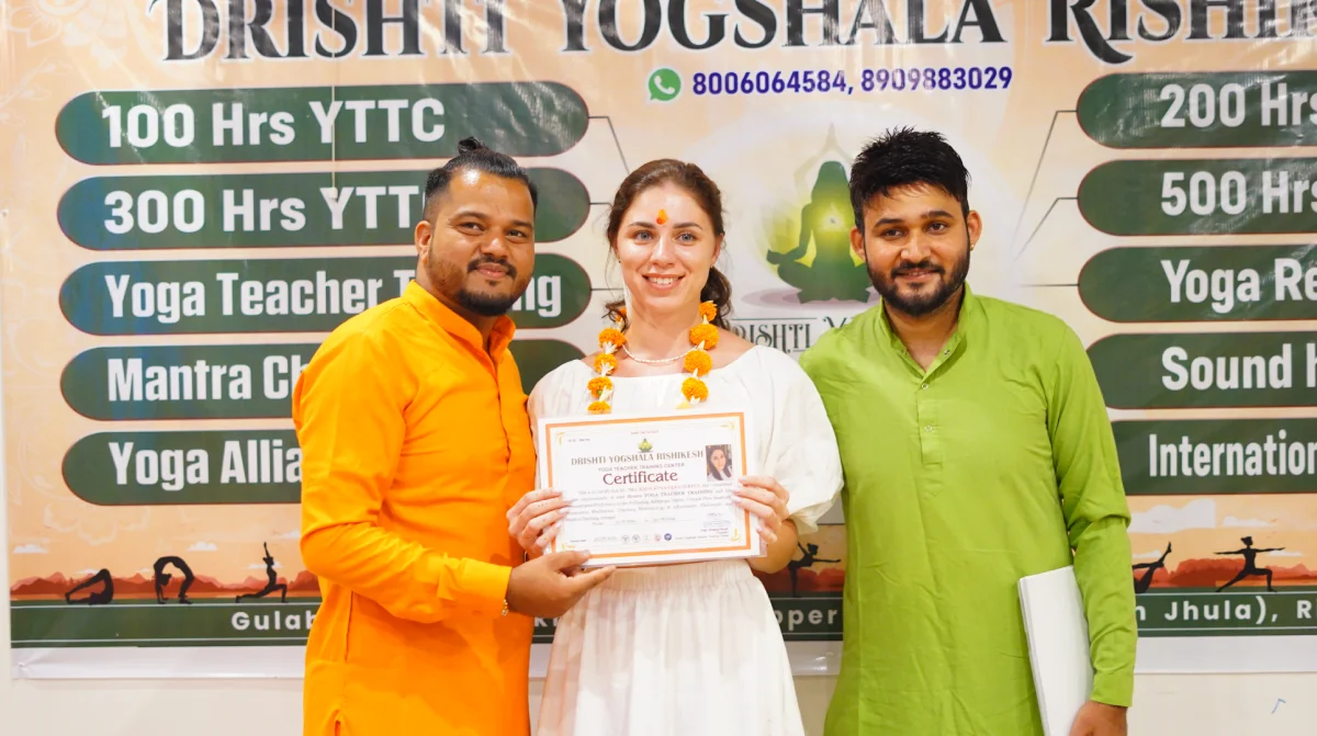 300-hour-yttc-in-rishikesh